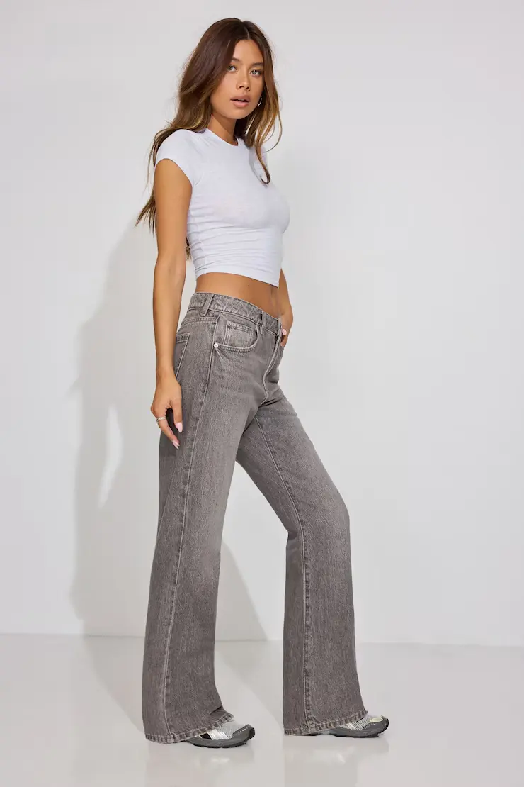 90S Straight Jeans - Image 2
