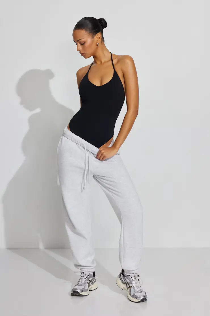 Active V-Back Bodysuit - Image 2